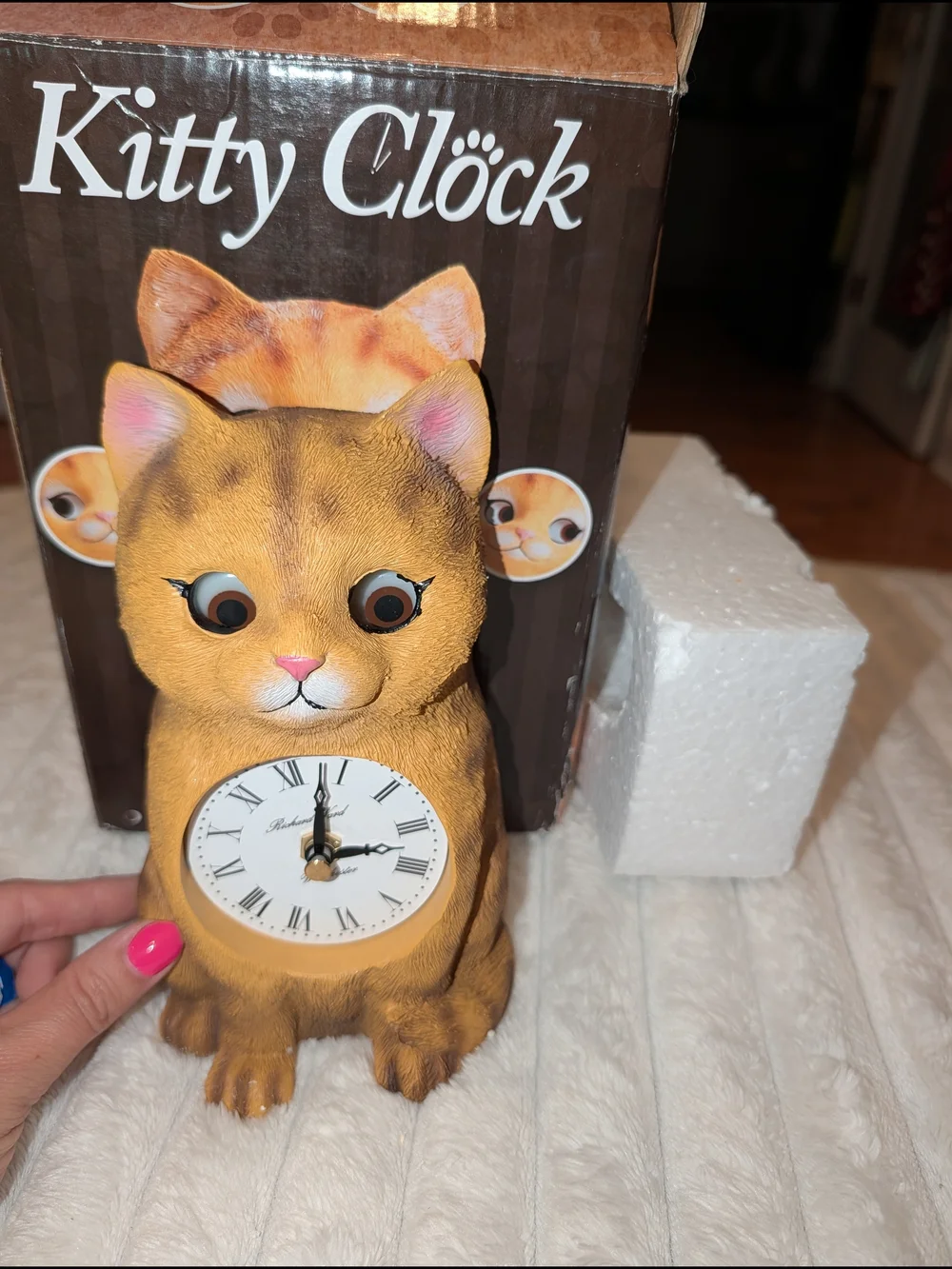 Cat Wall Clock in Orange with Moving Eyes